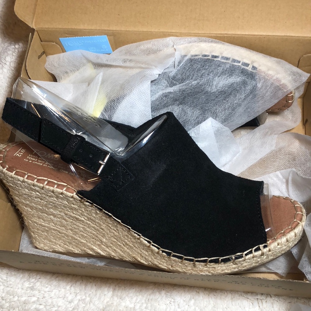 Toms espadrilles